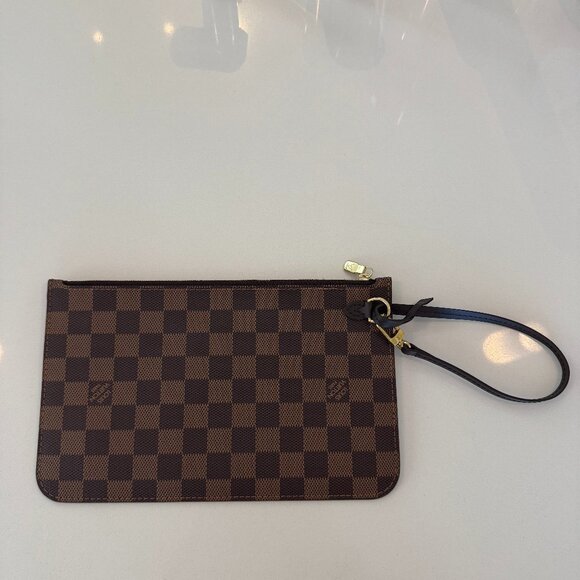 Louis Vuitton Pochette in Damier Ebene authentic - Picture 2 of 13